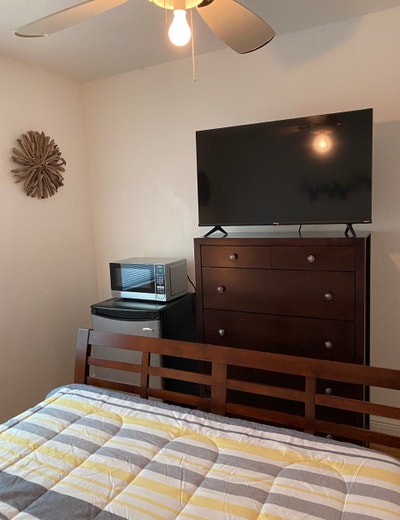 Private room in Kendall next Turnpike  Main Photo