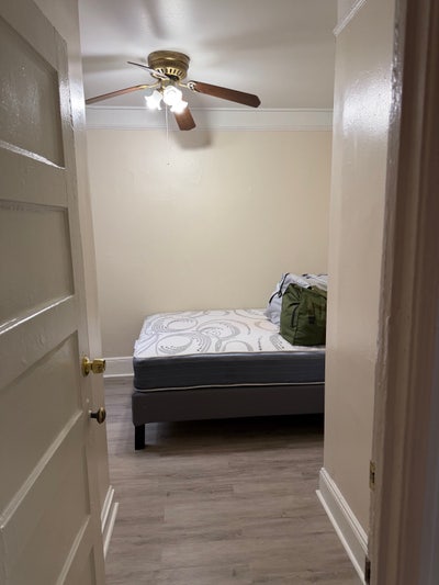 Room for rent prefer Female  Main Photo