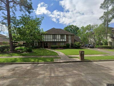 Lease Takeover | Private Room in House | Near UHCL Main Photo