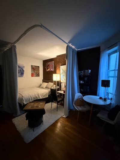 Room available in a shared apartment  Main Photo
