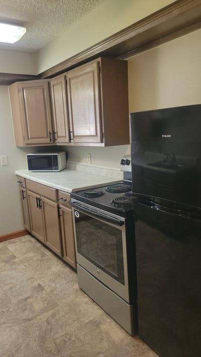 Cozy small apartment close to the City Main Photo