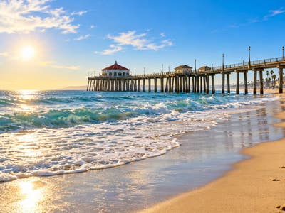 **Spacious Coastal Huntington Beach Home** Main Photo