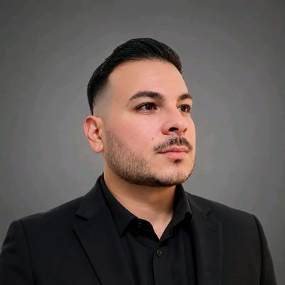 Operations Manager Seeking Room in Corona Area Main Photo