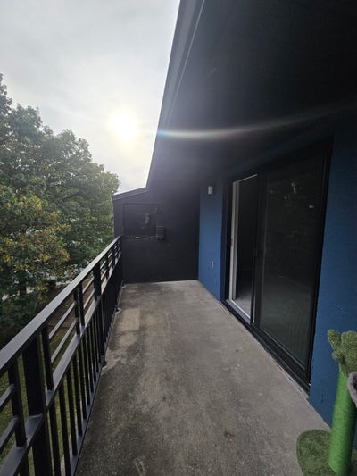 Fully Furnished End-Unit 2 Bed / 1 Bath Apartment  Main Photo
