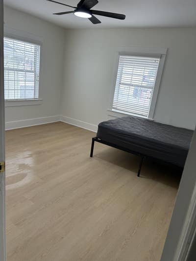 Spacious Bedroom Available for Rent Main Photo