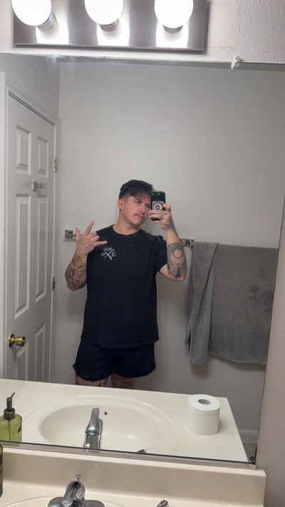 Room wanted in Oxnard, CA Main Photo