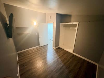 Quiet Whittier Room – $1200 All Utilities Included Main Photo