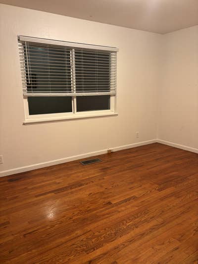 Main bedroom with private bathroom Main Photo