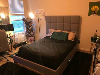 Large Room in a Beautiful South Austin Home Main Photo