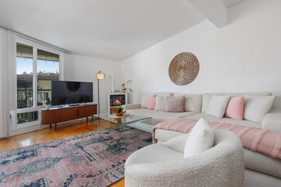Gorgeous La Costa Townhome Main Photo