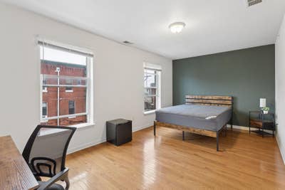 Cozy Retreat  Furnished Rooms 🛏️ Work Ready  Fres Main Photo