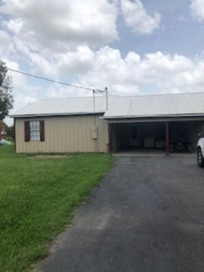 1 BR in quiet area Main Photo