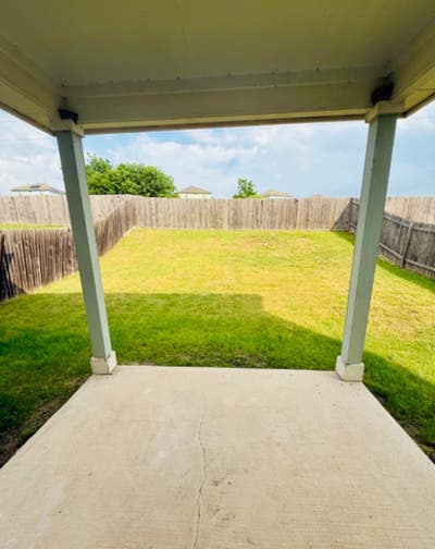 Large Room for Rent: No Security Deposit! One Roo Main Photo