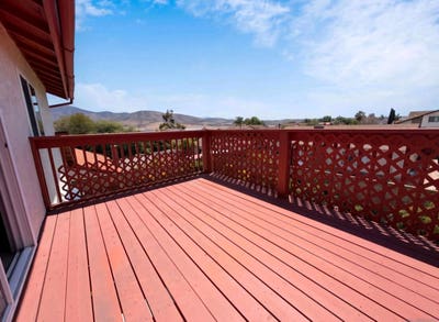 Lrg Bdrm W/ Priv Balcony, restroom & walk-in close Main Photo