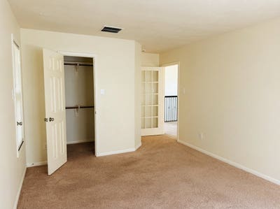 Cozy _Bedroom Room for Rent in HoustonTX_Availabl Main Photo