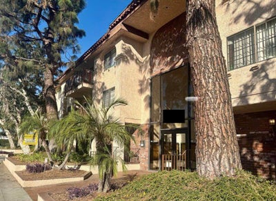 1 Bed 1 Bathroom Apartment for Lease Takeover Main Photo