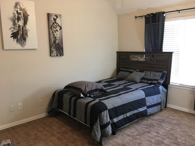 Private room for rent Main Photo