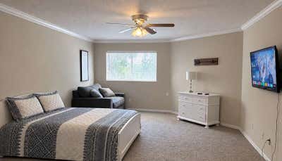 Spacious Westchase Private Suite | Private Bath, P Main Photo