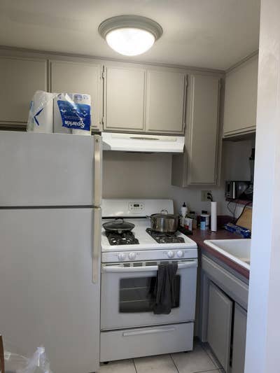 Studio For Lease Main Photo