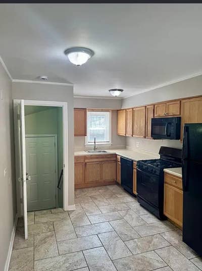Broadview, iL. Home, with single bedroom for rent. Main Photo