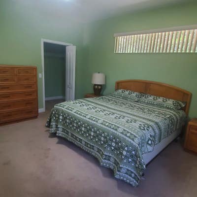 Spring Hill room for rent  Main Photo
