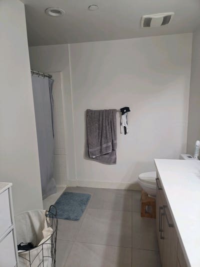 Private Room w/ Private Bathroom  Main Photo