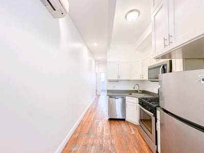 3 Rooms Available in a Huge Bushwick Floor-Thru Main Photo
