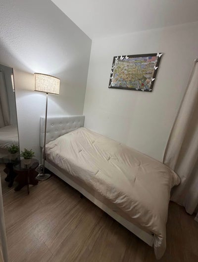 Private Shared Space  Main Photo