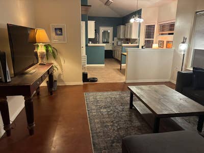 Bedroom, office, private bath $850  Main Photo