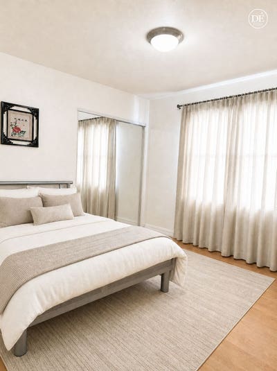 **2 Spacious FurnishedAll Utilities Included in M Main Photo